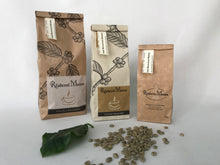 Laden Sie das Bild in den Galerie-Viewer, India Monsooned Malabar